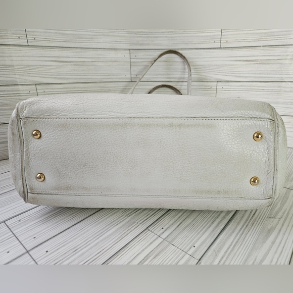 Loewe Madrid Heritage Pebbled Leather Tote Bag in Off White - Picture 7 of 16